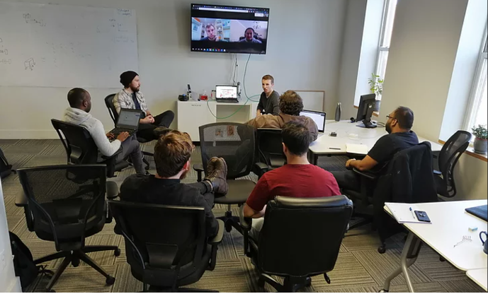 By using a dynamic vehicle model created in MapleSim, the team at Potential Motors could perform faster simulations and more quickly iterate on their control software development.